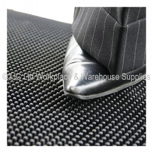 COBA Fingertip Dirt Scraper Outdoor Mat